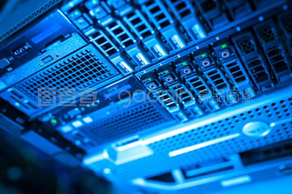 網(wǎng)絡(luò)服務(wù)器與云計(jì)算裝備技術(shù)服務(wù) 驅(qū)動數(shù)字化轉(zhuǎn)型的核心力量